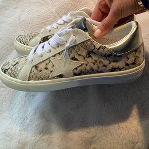Snakeskin gold Steve Madden sneakers